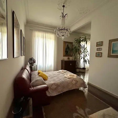 Casa Raggio Lejlighed *